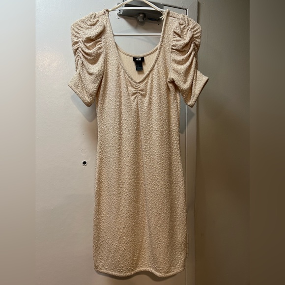 H&M 3/4 Sleeve Nude Dress - Picture 1 of 5